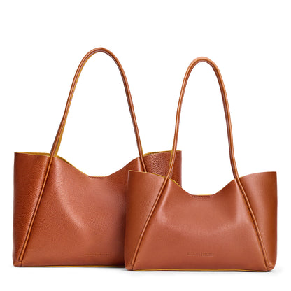 Sienna | Side by side comparison of both sizes of wide totes