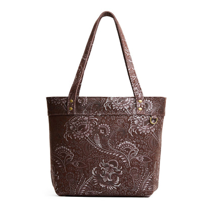 Sepia*Medium*Zipper | Leather tote bag with riveted straps and exterior key loop